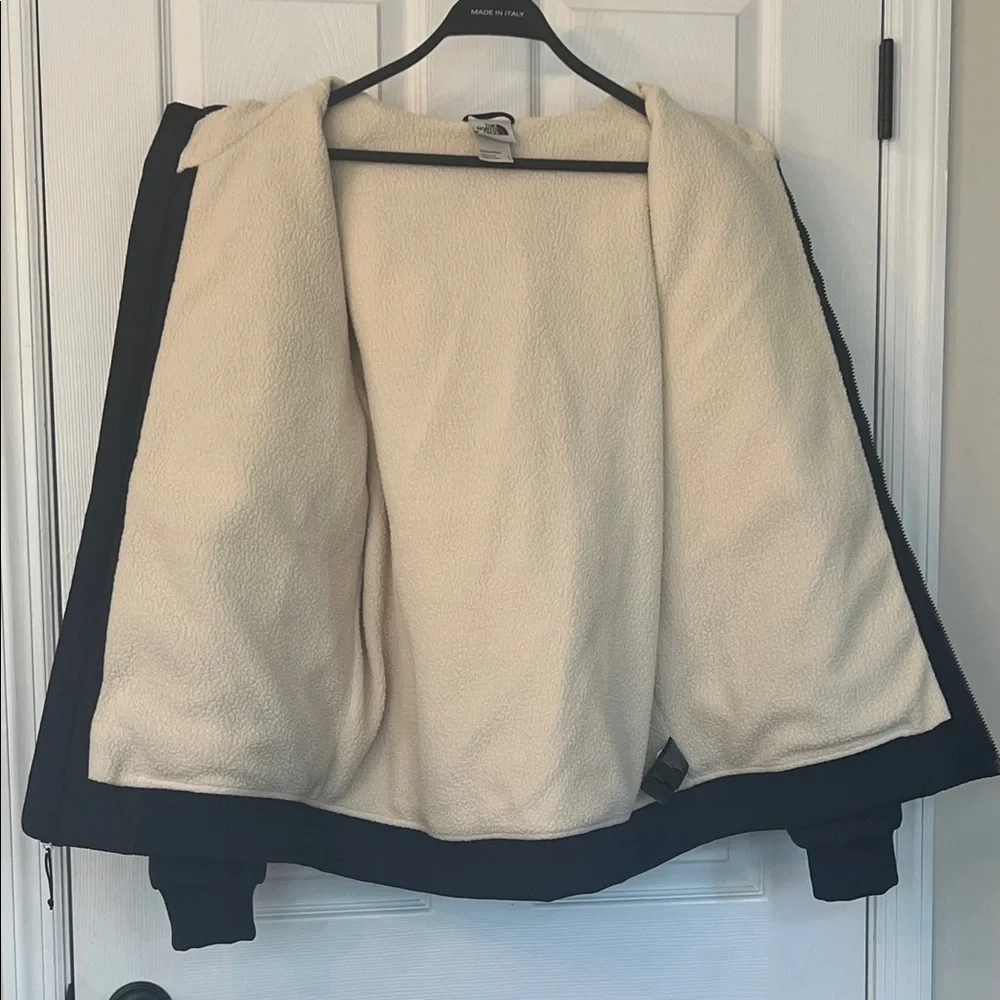 The North Face features jacket puffer